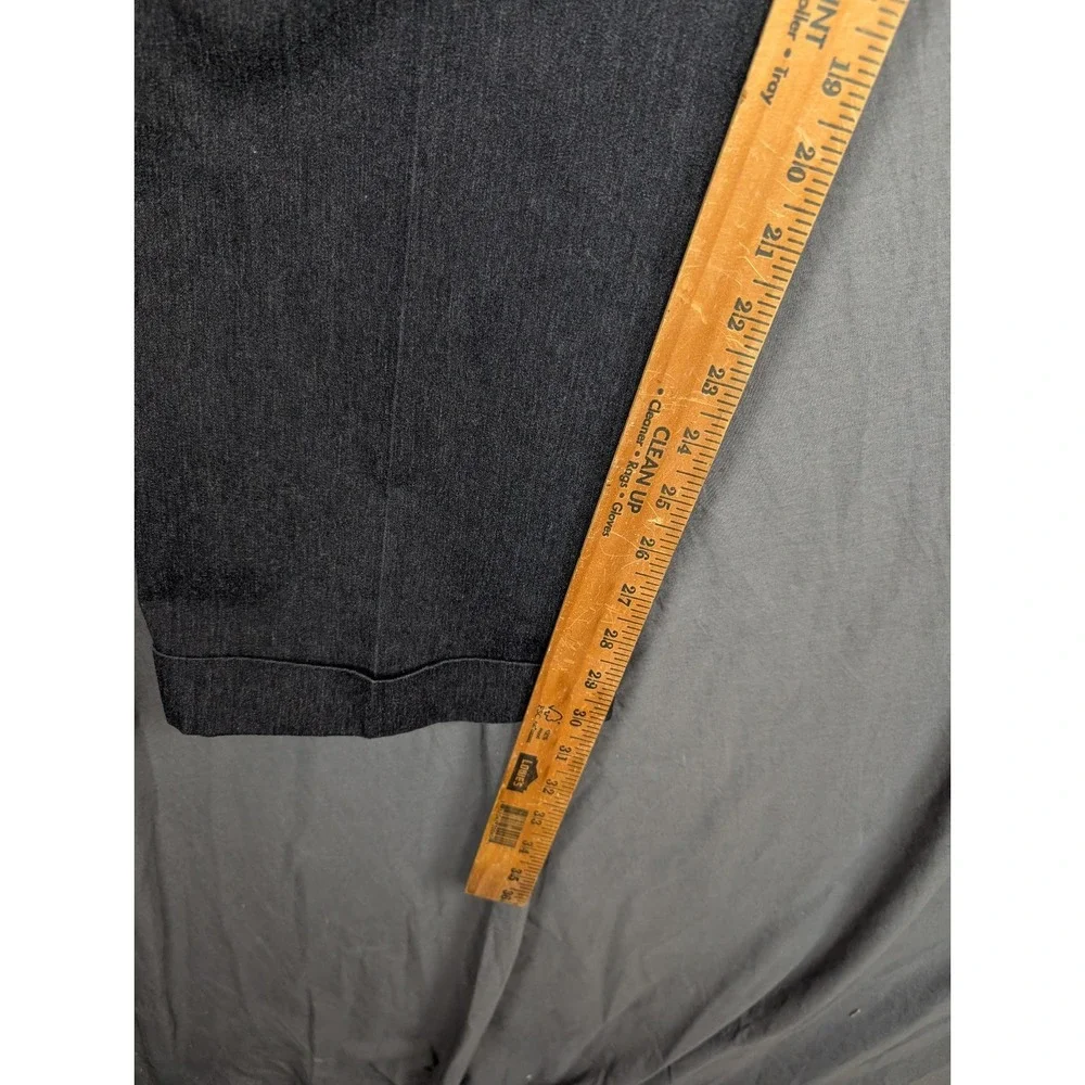 Dockers Signature Dark Gray‎ Straight-Fit Flat Front Gray Men's 42 x 32